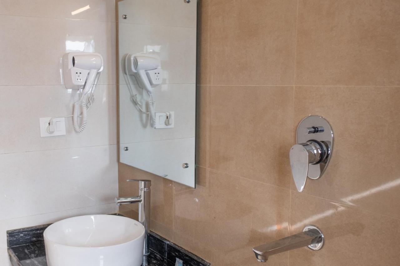 Hotel Pushkar Покхара Экстерьер фото